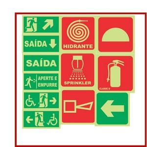 Placa de identificação de hidrantes